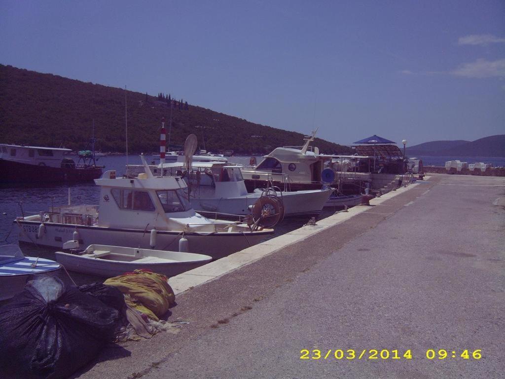 Apartmani Vukovic Tivat Luaran gambar